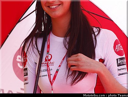pitbabes_motogp_2008_0423.jpg