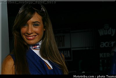 pitbabes_motogp_2008_0010.jpg