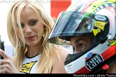 pitbabes_motogp_2008_0011.jpg