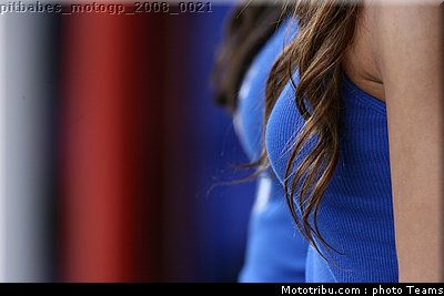 pitbabes_motogp_2008_0021.jpg
