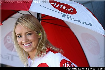 pitbabes_motogp_2008_0044.jpg