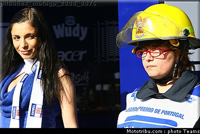 pitbabes_motogp_2008_0076.jpg