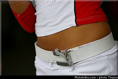 pitbabes_motogp_2008_0127.jpg