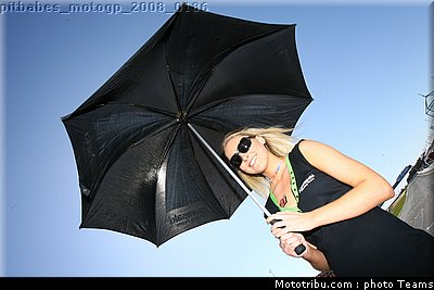 pitbabes_motogp_2008_0186.jpg