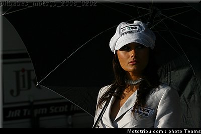 pitbabes_motogp_2008_0202.jpg