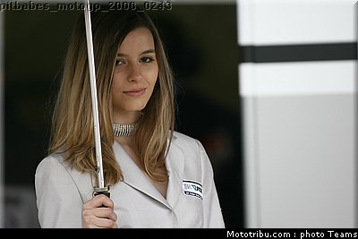 pitbabes_motogp_2008_0243.jpg