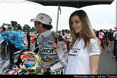 pitbabes_motogp_2008_0254.jpg