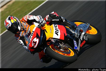 test_jerez11_2008_pedrosa_18.jpg