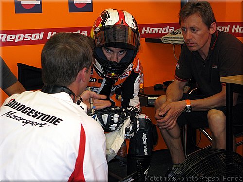 pedrosa-test-bridgestone_02.jpg