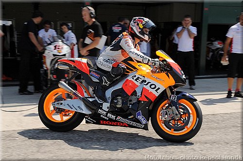 pedrosa-test-bridgestone_10.jpg