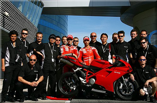 014ducati-bridgestone.jpg