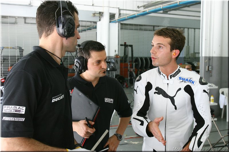 guintoli-005