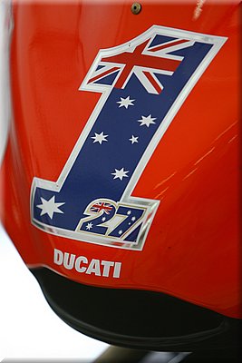 ducati-3.jpg
