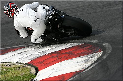 guintoli-008.jpg