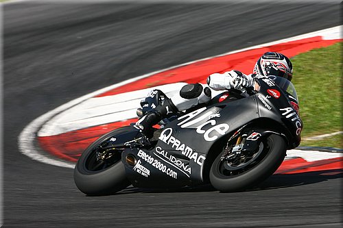 guintoli-010.jpg