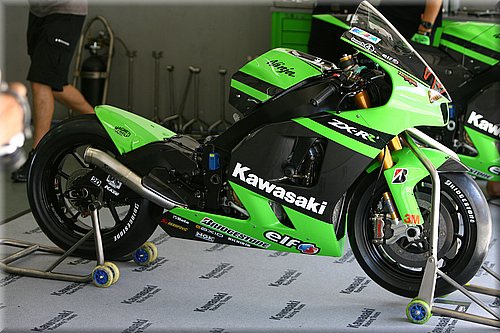kawasaki-1.jpg