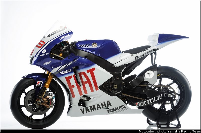 026_yamaha_m1_lorenzo_3