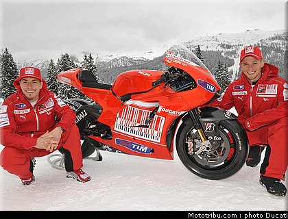 ducati_vrooom_2010_003.JPG