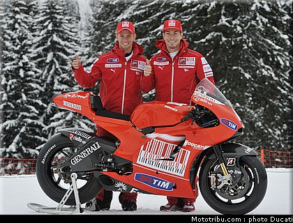 ducati_vrooom_2010_005.JPG