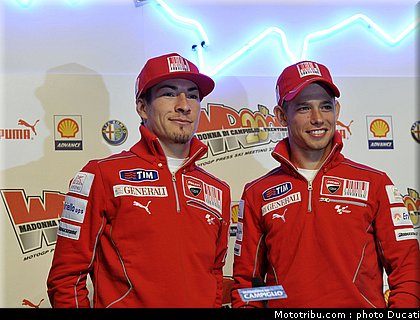 ducati_vrooom_2010_017.JPG