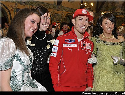 ducati_vrooom_2010_022.JPG