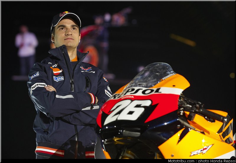 honda_repsol_hrc_motogp_2010_001