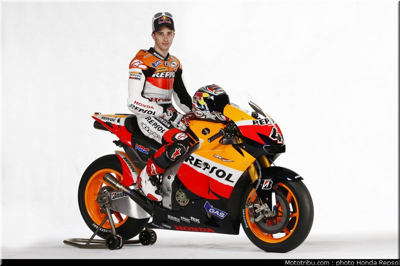honda_repsol_hrc_motogp_2010_015