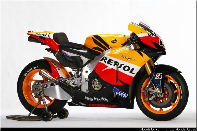 honda_repsol_hrc_motogp_2010_017