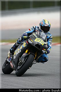 suzuki_gsvr_2010_020.jpg