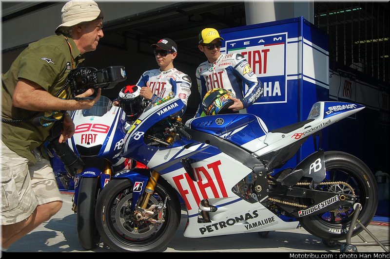yamaha_team_launch_sepang_2010_019