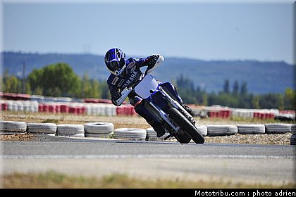 yamaha_12_circuit_du_mistral_ete_2010.JPG