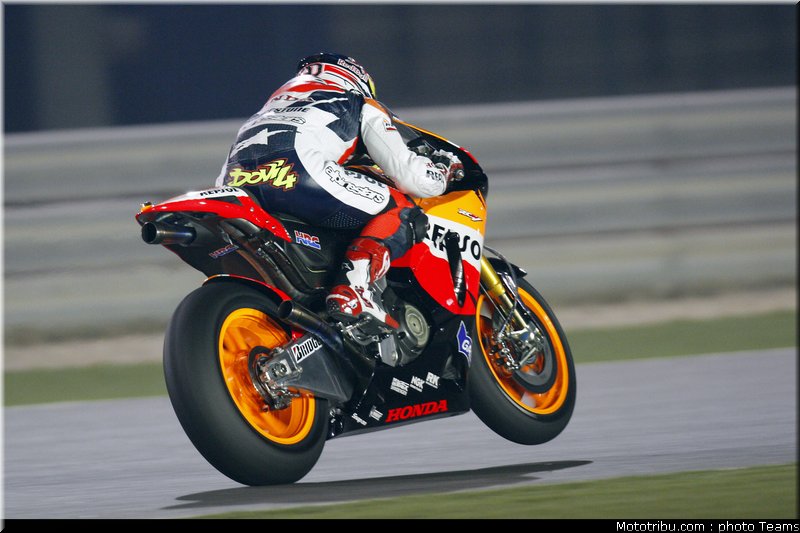 dovizioso_07_test_qatar_2010