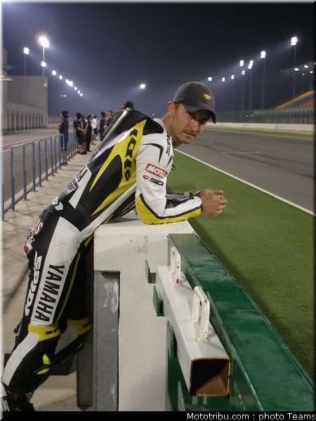 edwards_04_test_qatar_2010