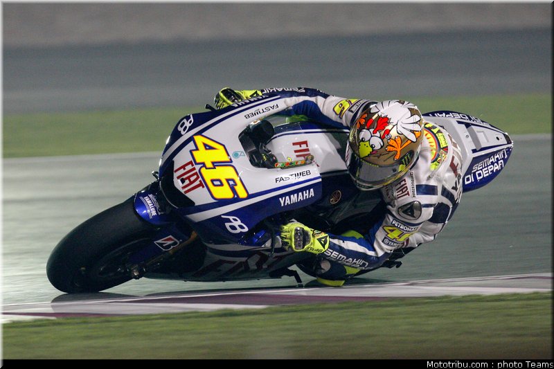 rossi_1_test_qatar_2010