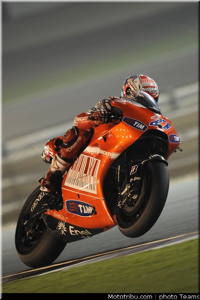stoner_06_test_qatar_2010