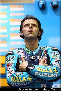 capirossi_03_test_qatar_2010.jpg