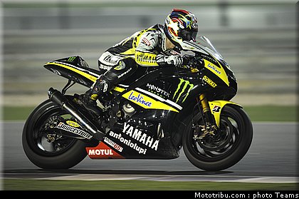 edwards_10_test_qatar_2010.jpg