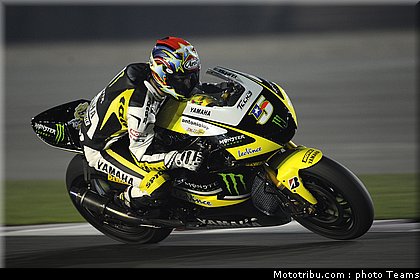 edwards_14_test_qatar_2010.jpg