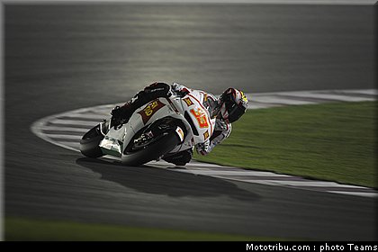 melandri_10_test_qatar_2010.jpg