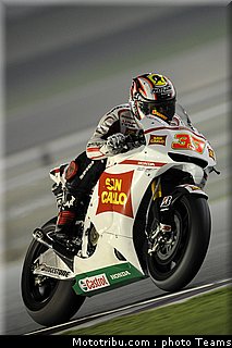 melandri_19_test_qatar_2010.jpg
