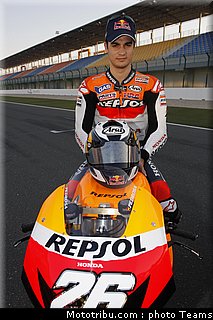 pedrosa_01_test_qatar_2010.jpg