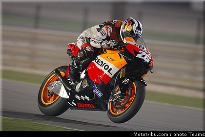 pedrosa_06_test_qatar_2010.jpg