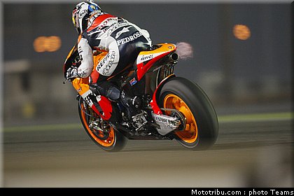 pedrosa_08_test_qatar_2010.jpg