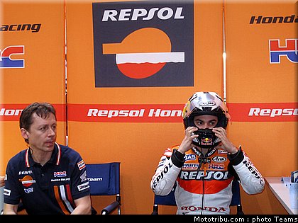 pedrosa_11_test_qatar_2010.jpg