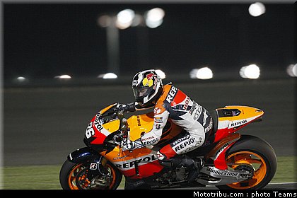 pedrosa_18_test_qatar_2010.jpg