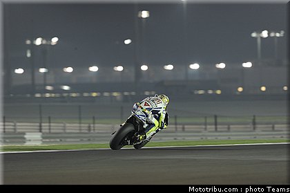 rossi_2_test_qatar_2010.jpg