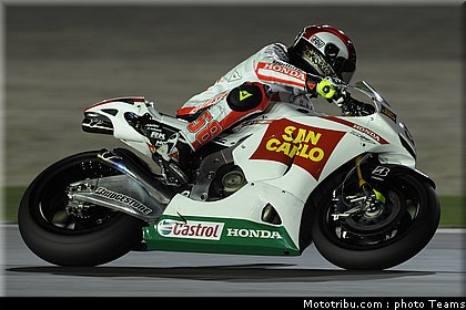 simoncelli_17_test_qatar_2010.jpg