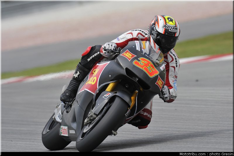 melandri_036_motogp_2010_test sepang1