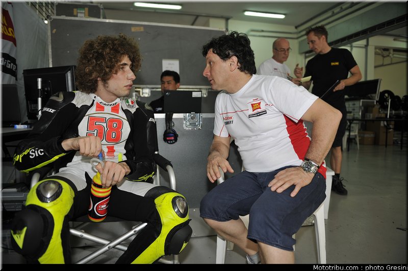 simoncelli_013_motogp_2010_test_sepang1
