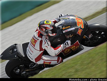 melandri_012_motogp_2010_test sepang1.jpg